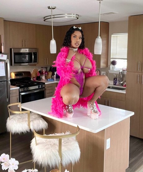 Chawanda Love pornstar best picture