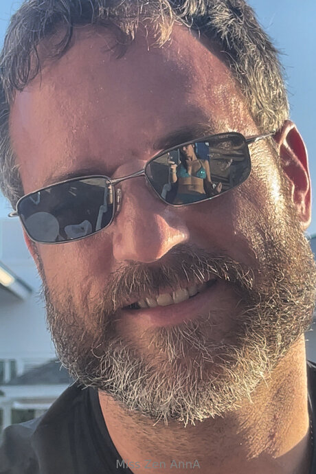 Misszenanna nice actress photo