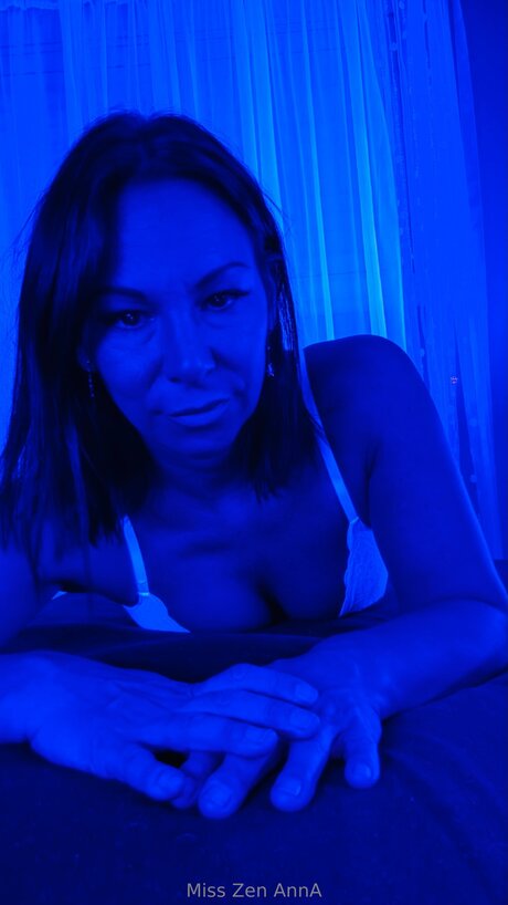 Misszenanna model pretty pics