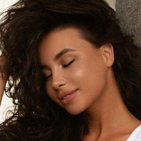 aliya kiss exclusive actress galleries