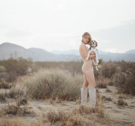 Lauren Bonner porn model pics