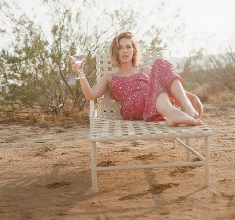 Lauren Bonner nude pornstar picture