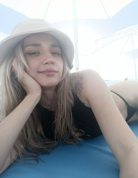 AlinaNaMeli nudes pornstar image