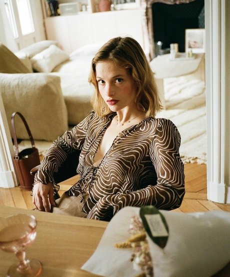 Camille Yolaine star best images