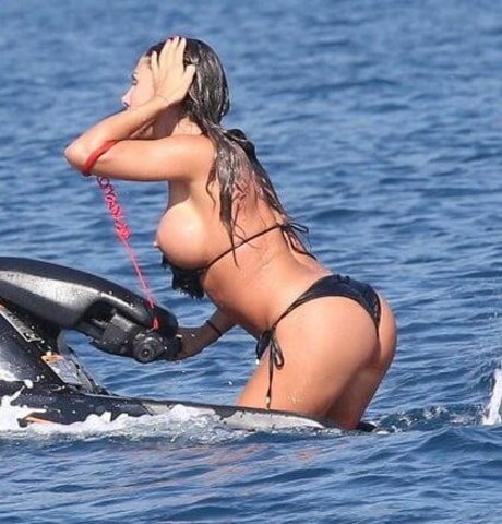 Sandra Afrika perfect actress pics