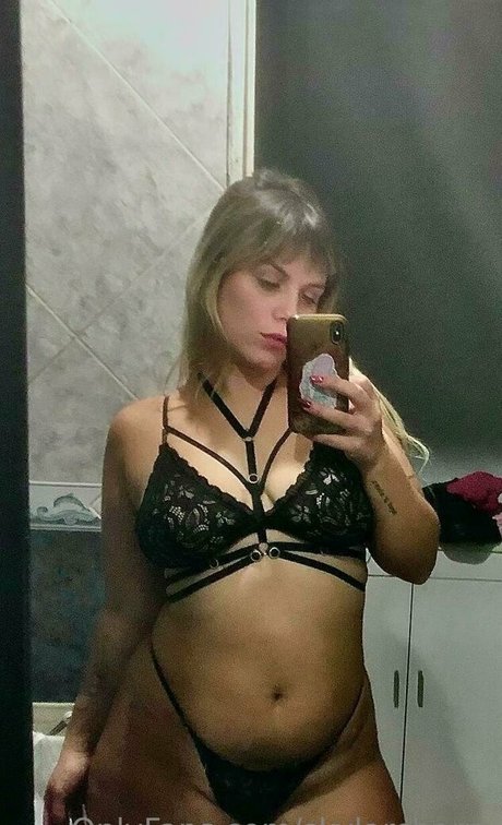 skylarcharm pornographic star img