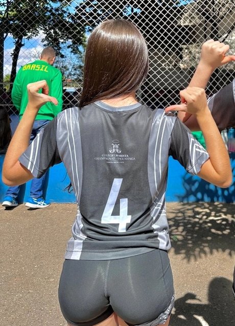 Giholiveiira__ beautiful model pic