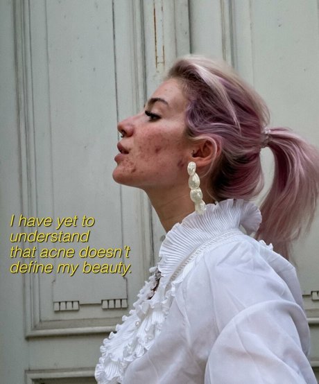 pinkarosalina erotic actress image