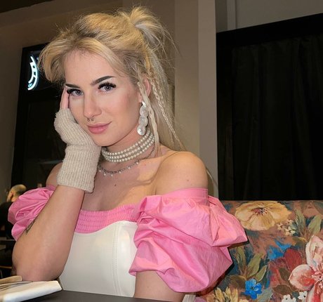 pinkarosalina pornstar perfect pictures