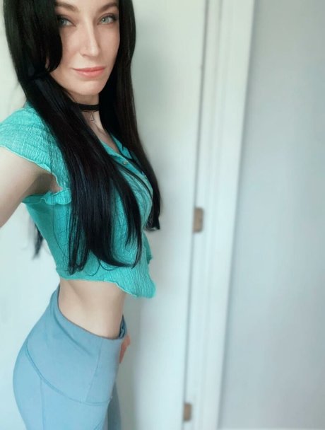 Promises And Potions model exclusive gallery