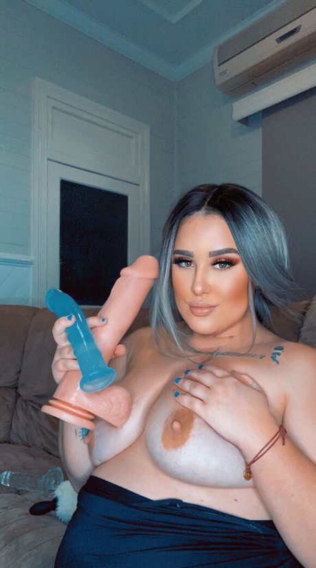 mollygrey previews model nude gallery