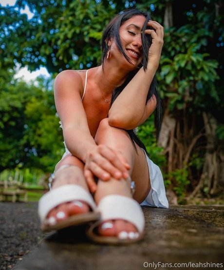 leahshines nice pornstar galleries