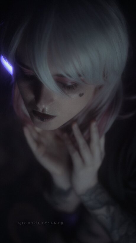 Freenightchrysanth sex star pictures