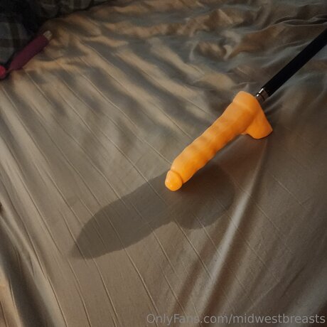 Midwestbreasts model free img