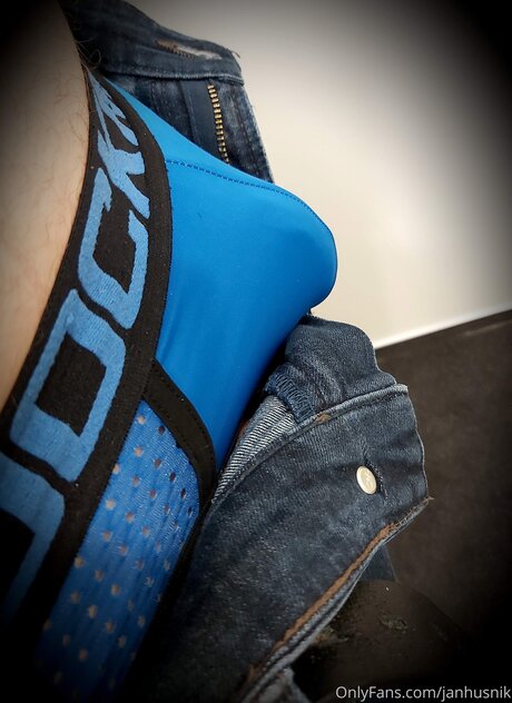 Janhusnik naked pornstar pic