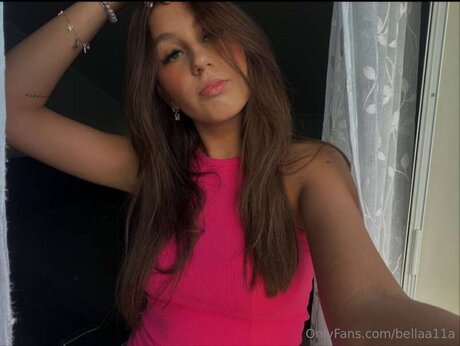 Bellaa11a pornstar perfect images