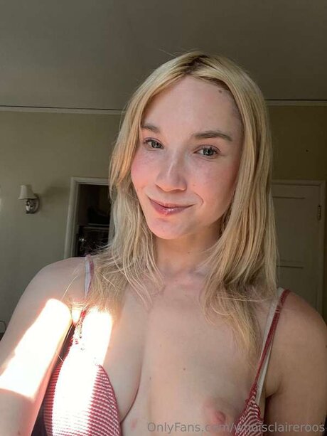Whoisclaireroos xxx pornstar picture