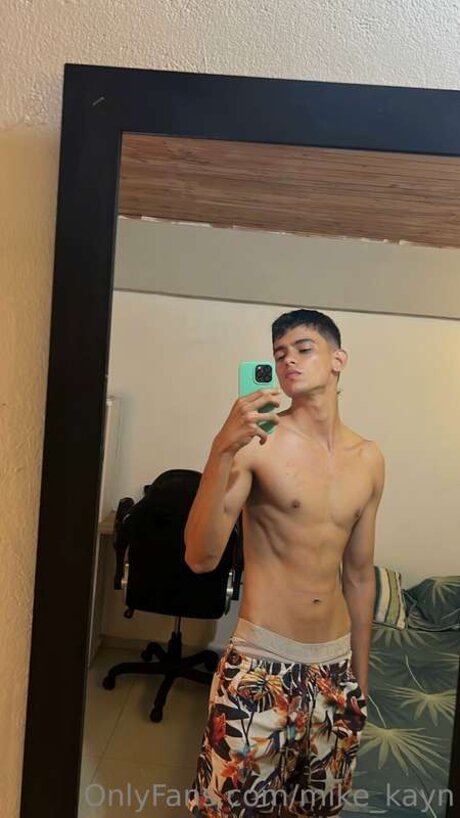 Mike Kayn model free archive