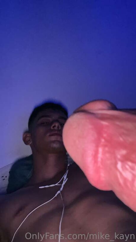Mike Kayn free pornstar photo