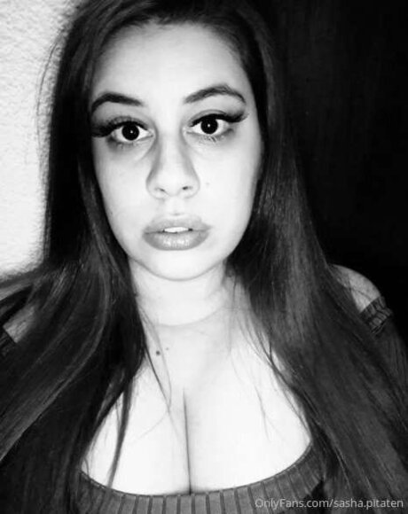 Sashadoe pornstar nice photo