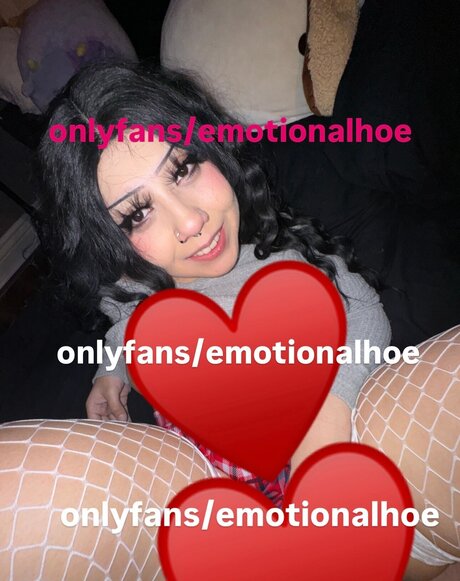 Emotionalhoe pornstar high quality img