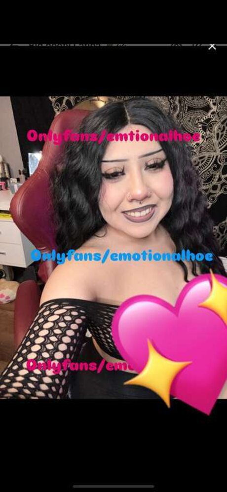 Emotionalhoe actress archive