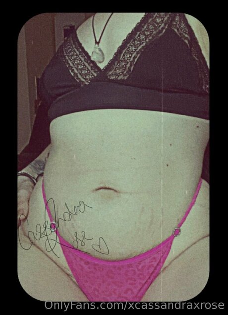 Xcassandraxrose erotic star picture