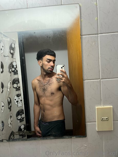 Rickyrockof erotic actress picture