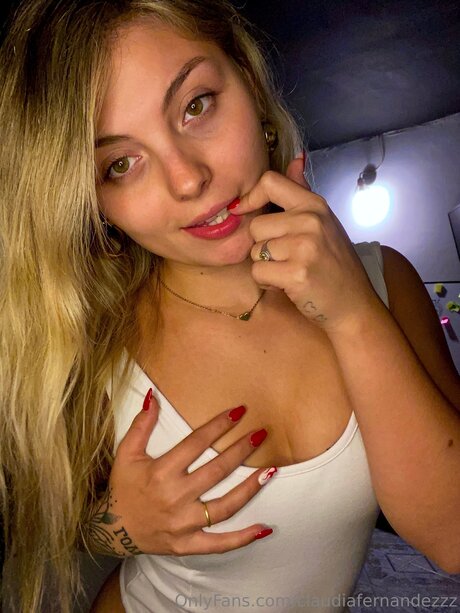 Claudiafernandezzz pornstar nude pictures