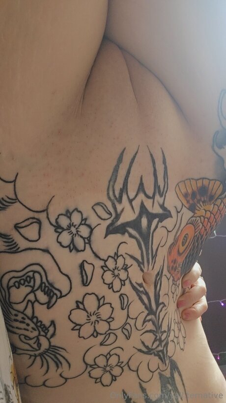 Yall Ternative sexy actress pictures