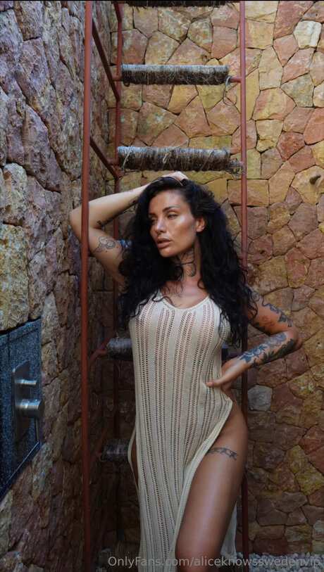 Comewithalicevip model nice photo