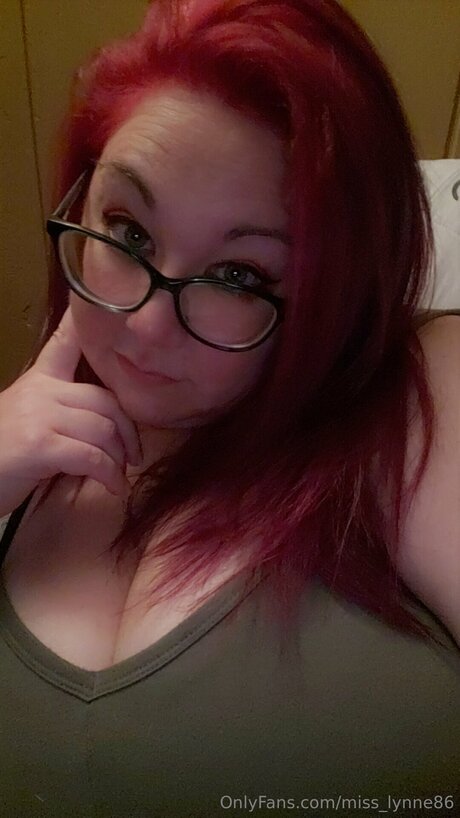 Miss Lynne86 star erotic archive