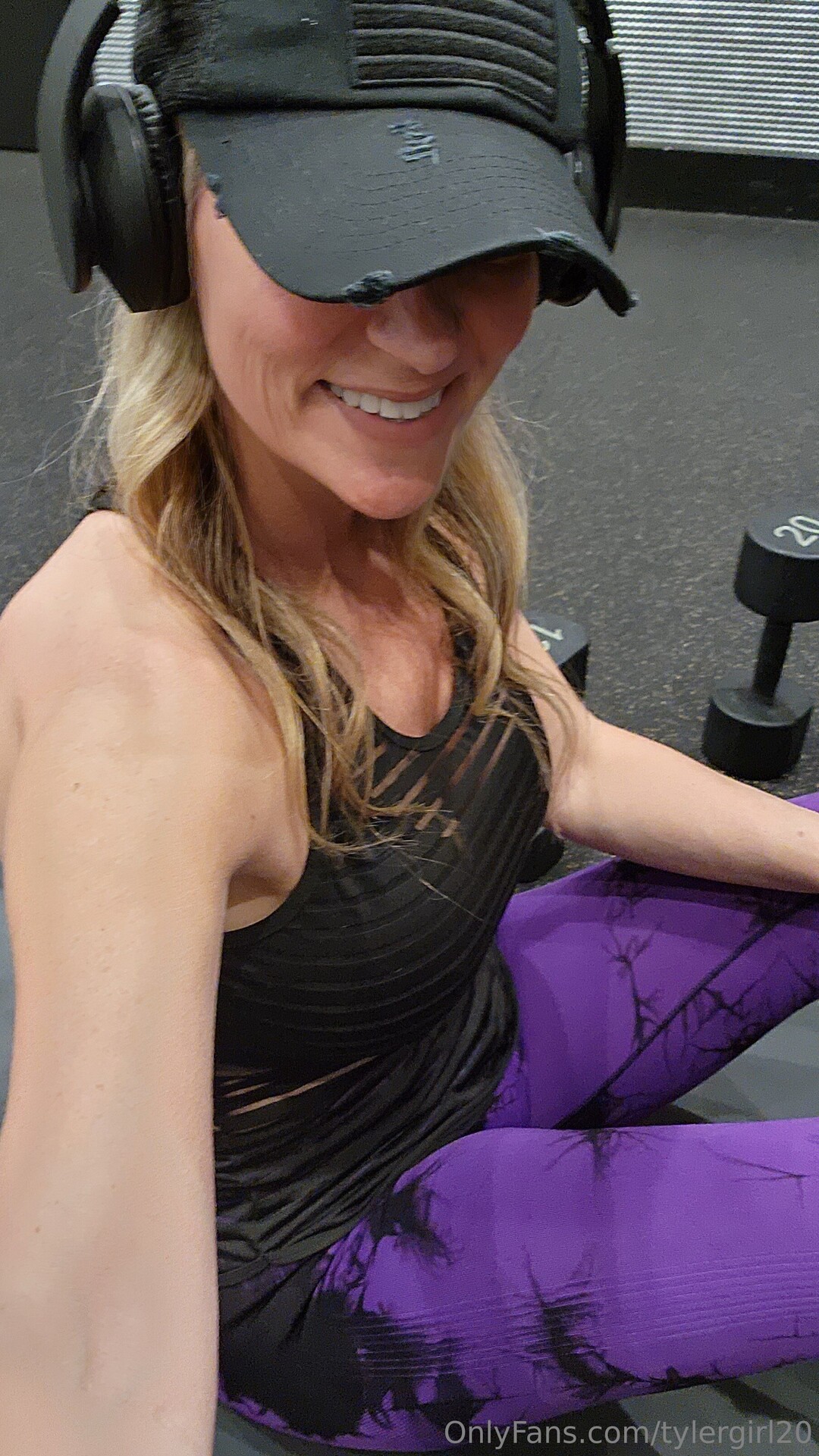 Tylergirl20 art actress photo