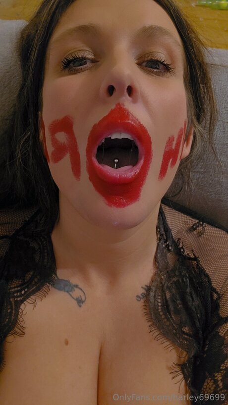 Harley69699 sexy model img