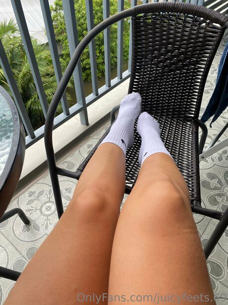 Juicyfeets 69 sex model archive