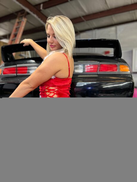 Samyysosaa model erotic pic