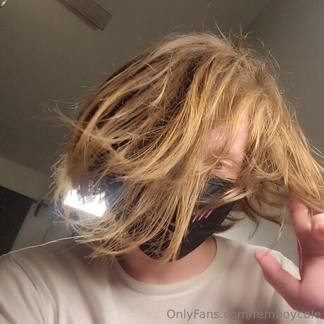 Femboycole star top pic