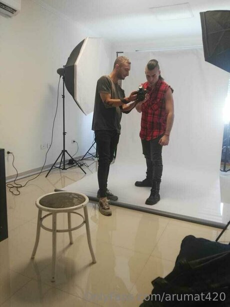 Arumat420 free pornstar photos