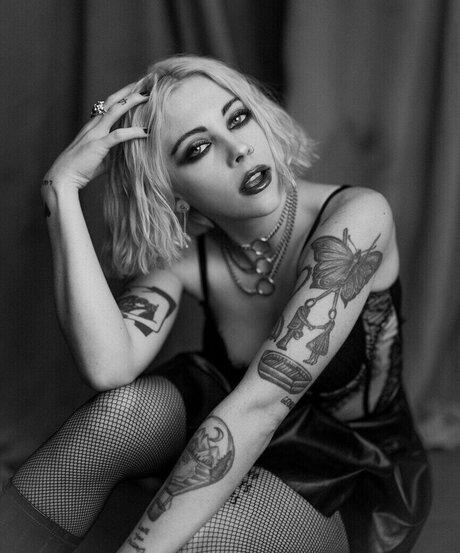 Heather Baron Gracie model pictures