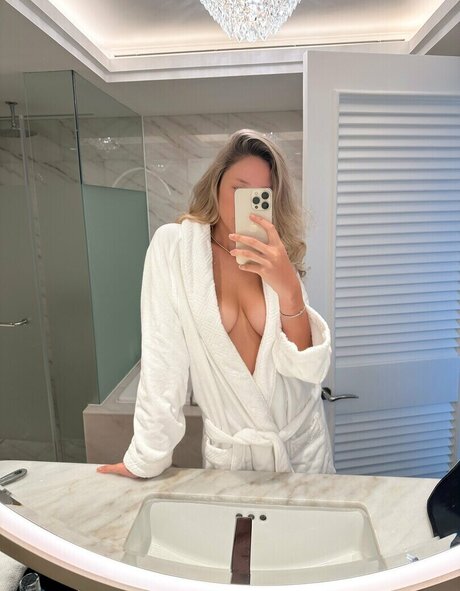 Olivia May NYC star best images