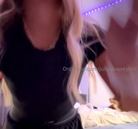 Lexii violett pornstar hot pic