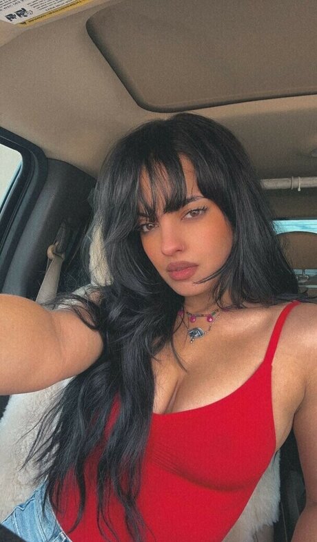 Nina Drama pornstar beautiful img