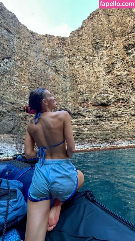 Amymarie Gaertner hot star img