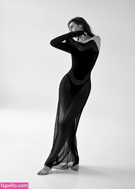 nesegodnyai beautiful pornstar photos