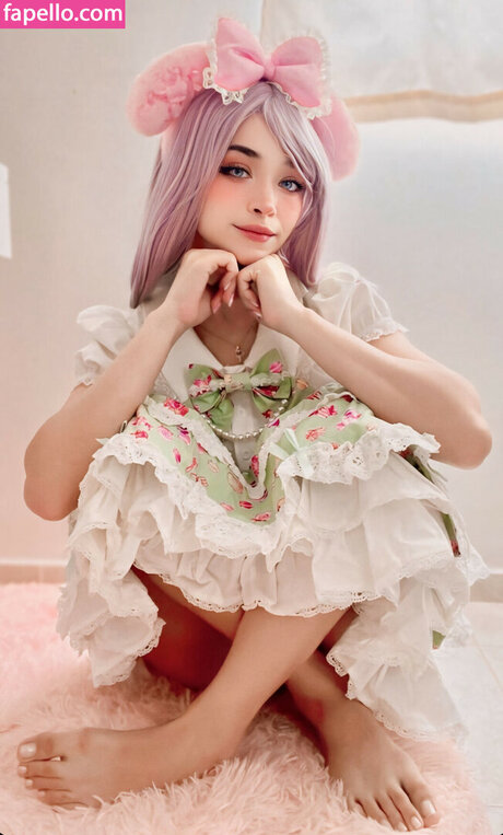 Prismaa erotic model pictures