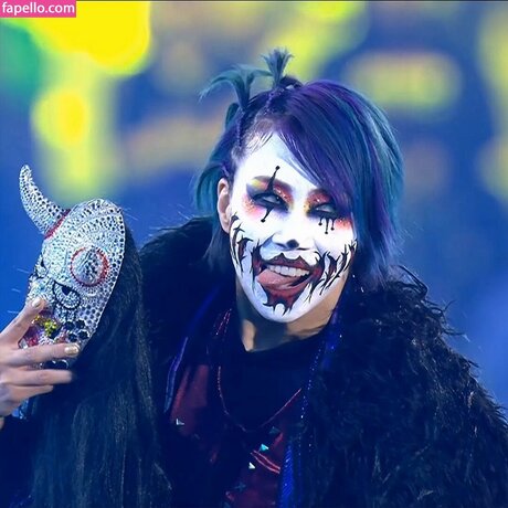 Asuka WWE exclusive actress pics