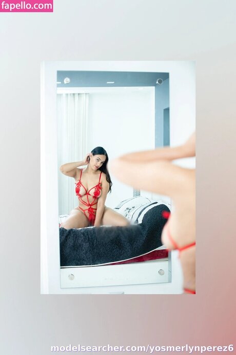 Yosmerlyn Perez naked pornstar pic