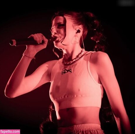 trans onlyfans nude pic