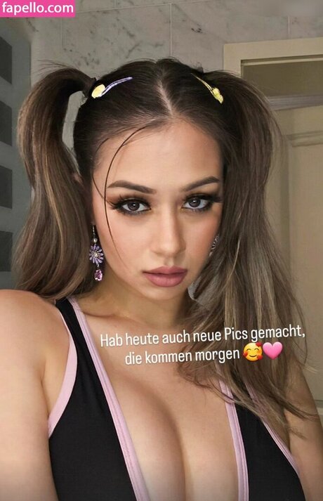 VDarquise pornstar beautiful images