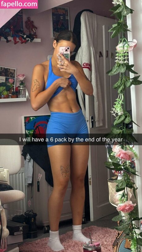 mkdobo top star photo